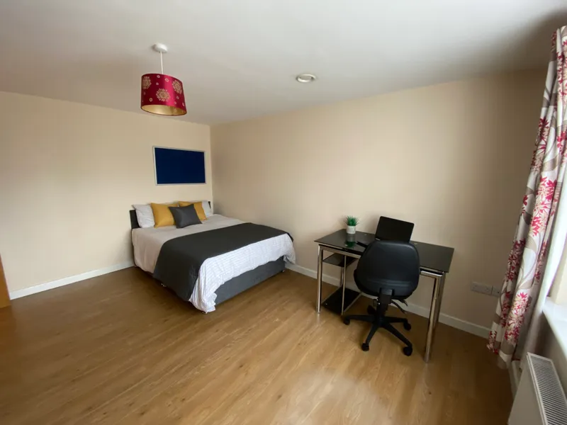 5 Bed Student House // Aug 2026 - Image 14